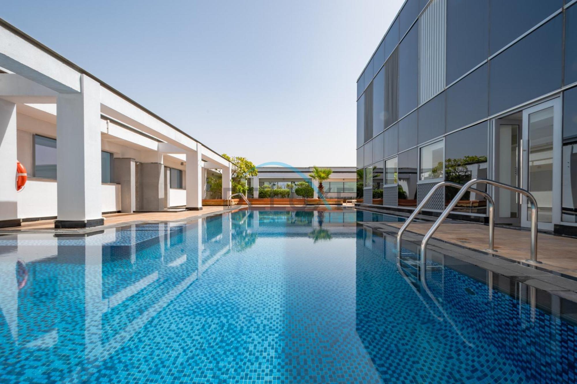 Limited Offer Book Now For A Great Rate & Comfort By Deluxe Holiday Homes Dubaï Extérieur photo
